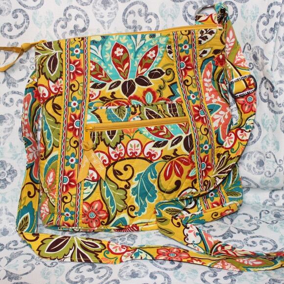 Vera Bradley East West Tote Bag in‎ Provincial Patterns - Picture 1 of 9